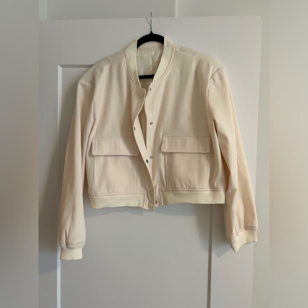 Amazon Bomber Jacket - Picture 7 of 13